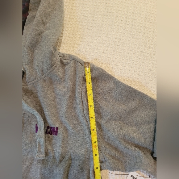 Volcom Gray Utility Jacket with Hood - Picture 10 of 13